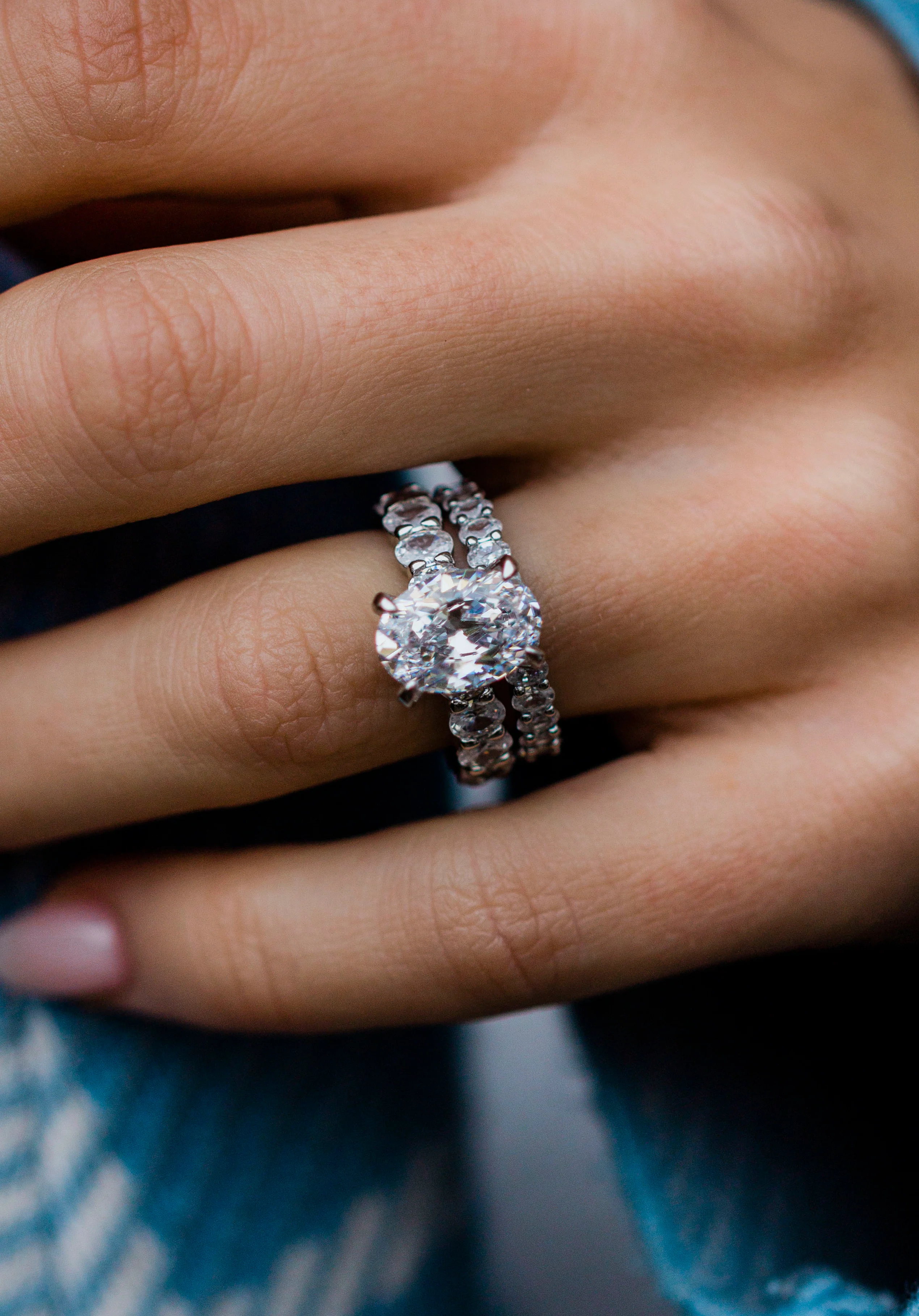 The Bella Ring (3.5 Carat) - Image 8