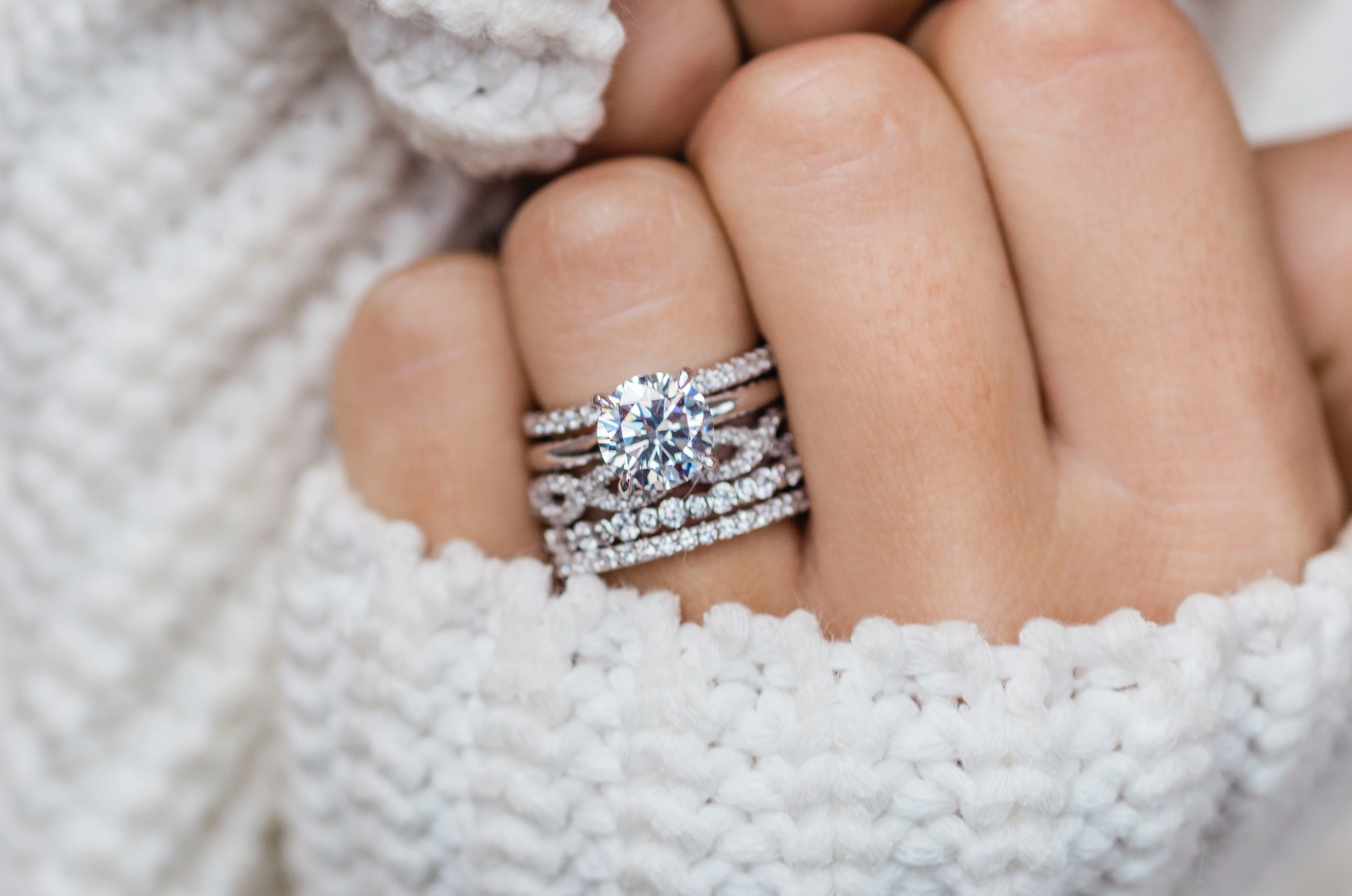 The Emmy Ring (2 Carat) - Image 8